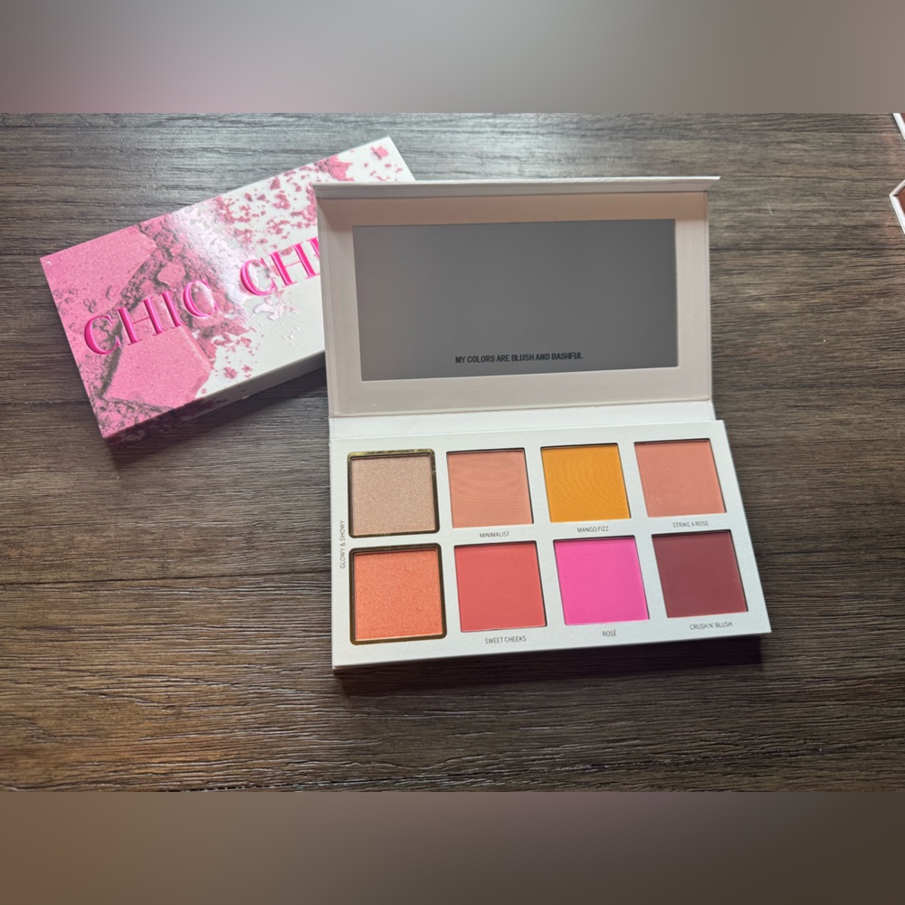 Scott Barnes Authentic Chic Cheek Blush Palette